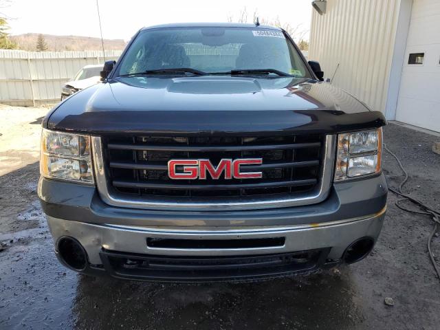 Photo 4 VIN: 1GTR2VE39BZ444963 - GMC SIERRA 