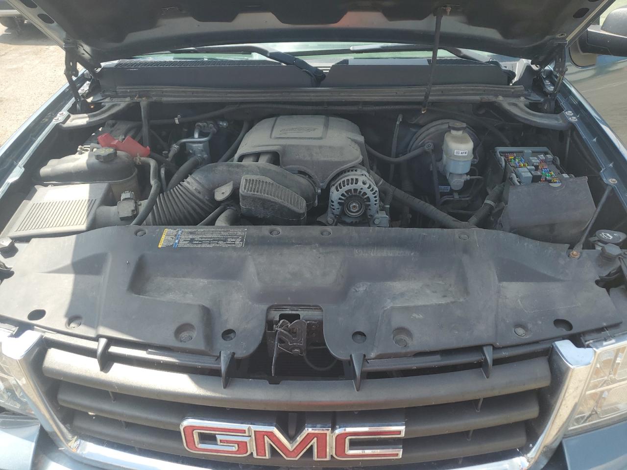 Photo 10 VIN: 1GTR2VE3XBZ164064 - GMC SIERRA 