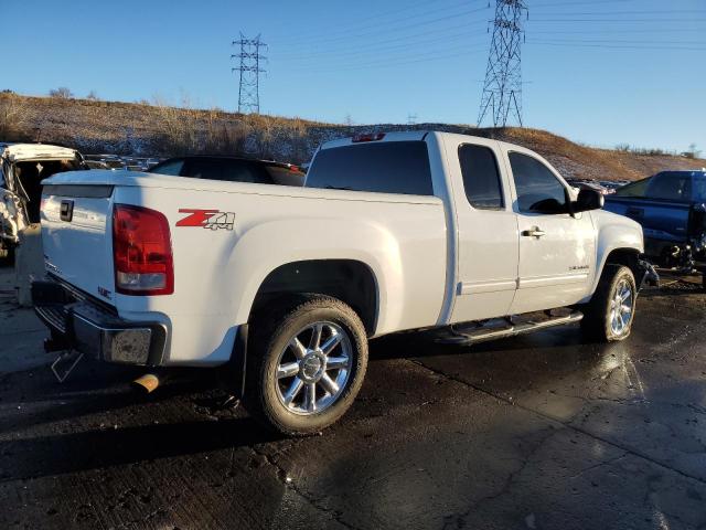 Photo 2 VIN: 1GTR2VE3XBZ250149 - GMC SIERRA 