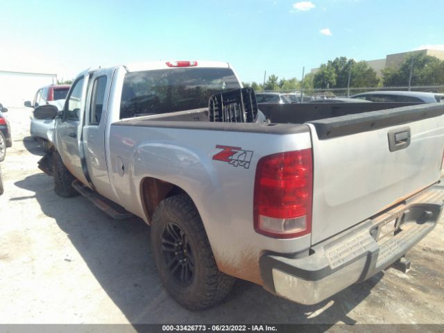 Photo 2 VIN: 1GTR2VE71CZ143852 - GMC SIERRA 1500 