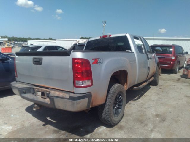 Photo 3 VIN: 1GTR2VE71CZ143852 - GMC SIERRA 1500 