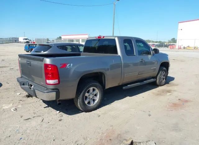 Photo 3 VIN: 1GTR2VE71DZ275429 - GMC SIERRA 