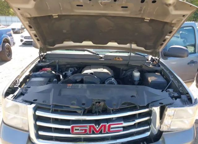 Photo 9 VIN: 1GTR2VE71DZ275429 - GMC SIERRA 