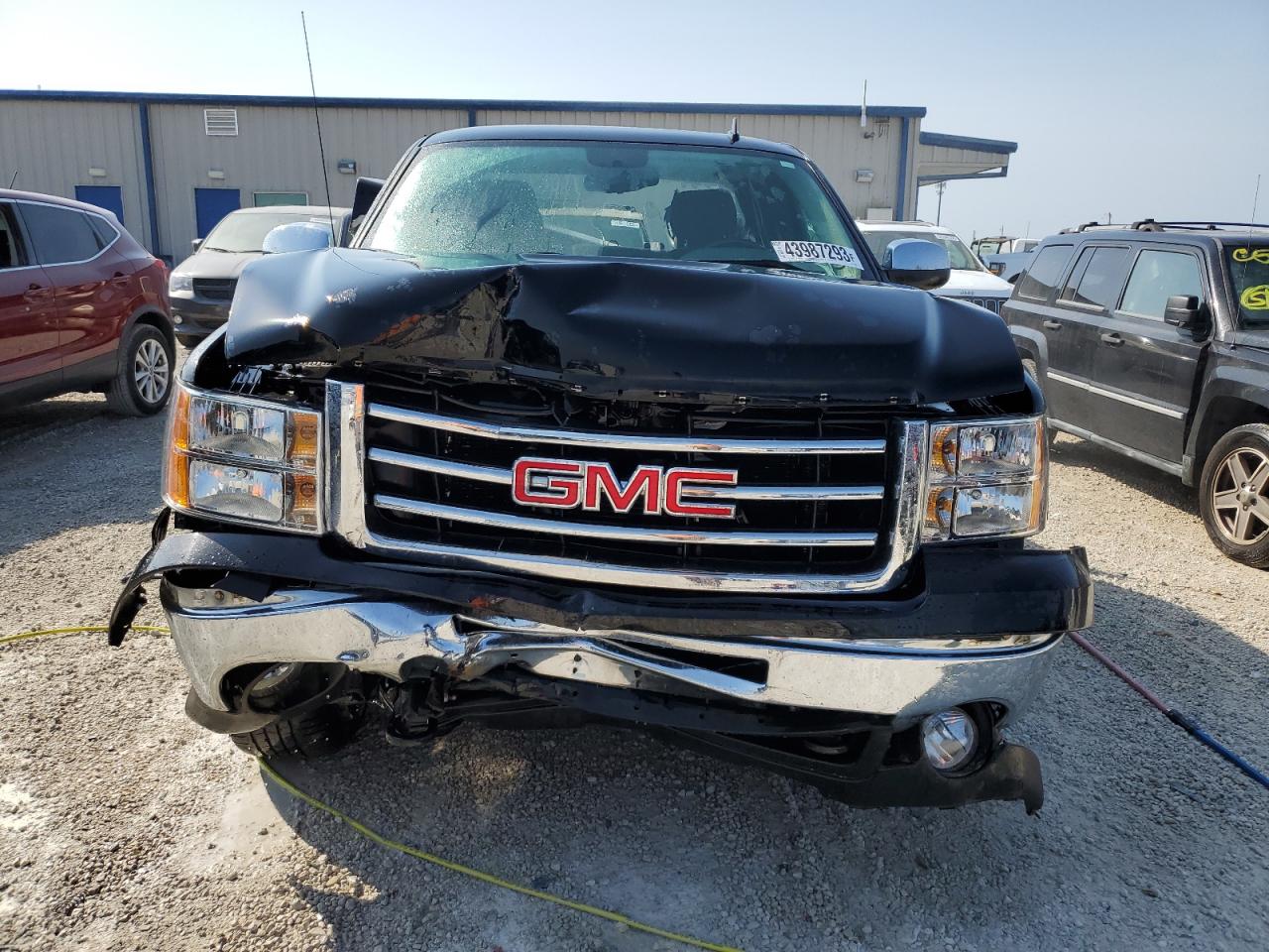 Photo 4 VIN: 1GTR2VE72CZ354526 - GMC SIERRA 