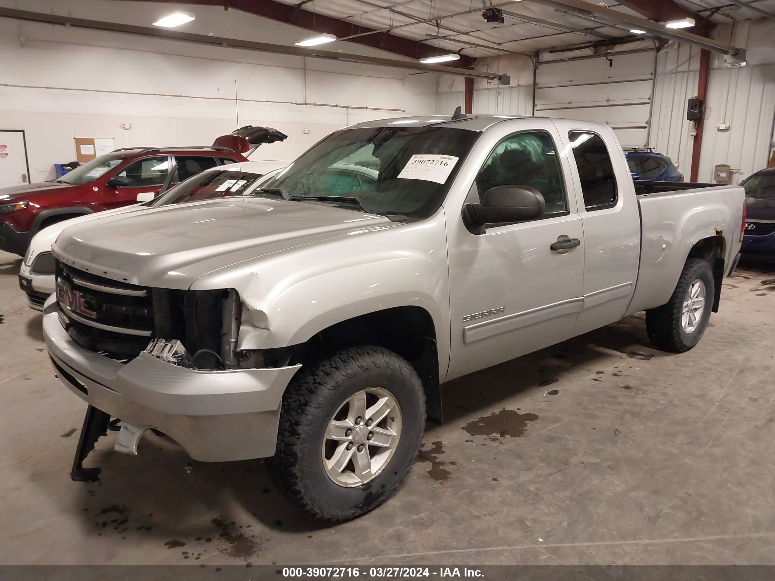 Photo 1 VIN: 1GTR2VE72DZ361073 - GMC SIERRA 