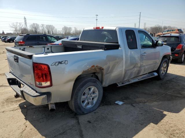 Photo 2 VIN: 1GTR2VE73DZ114256 - GMC SIERRA 