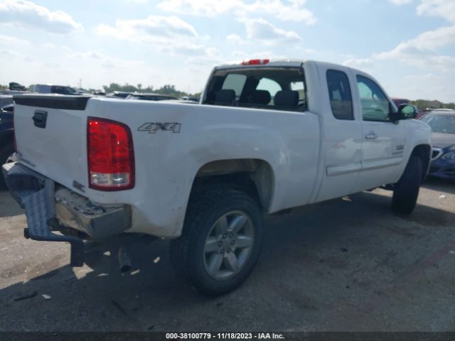 Photo 3 VIN: 1GTR2VE73DZ403427 - GMC SIERRA 1500 