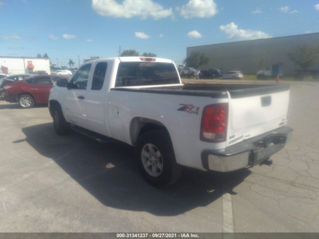 Photo 2 VIN: 1GTR2VE74CZ132831 - GMC SIERRA 1500 