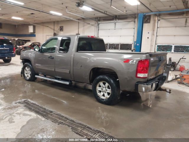 Photo 2 VIN: 1GTR2VE75DZ311350 - GMC SIERRA 1500 