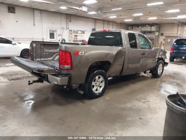 Photo 3 VIN: 1GTR2VE75DZ311350 - GMC SIERRA 1500 