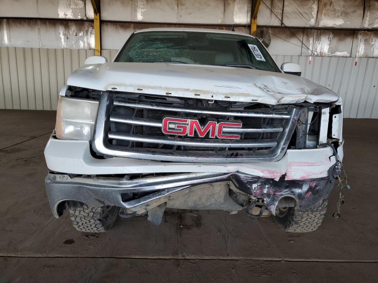 Photo 4 VIN: 1GTR2VE77DZ163783 - GMC SIERRA 