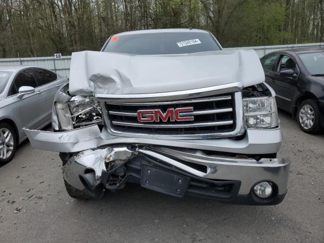 Photo 4 VIN: 1GTR2VE78CZ122707 - GMC SIERRA 