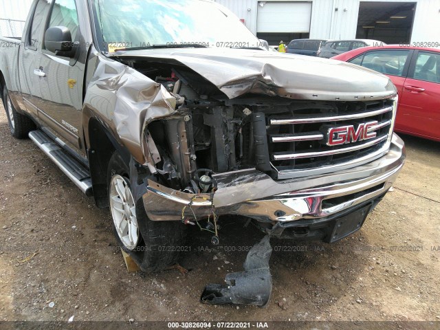 Photo 5 VIN: 1GTR2VE78DZ174937 - GMC SIERRA 1500 