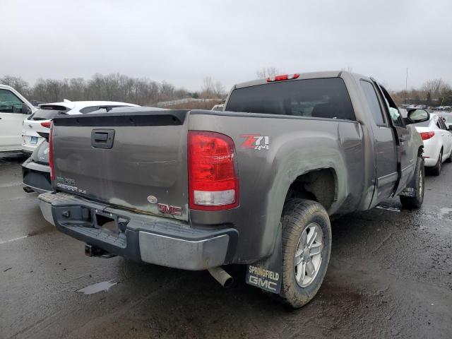 Photo 2 VIN: 1GTR2VE79CZ204882 - GMC SIERRA 