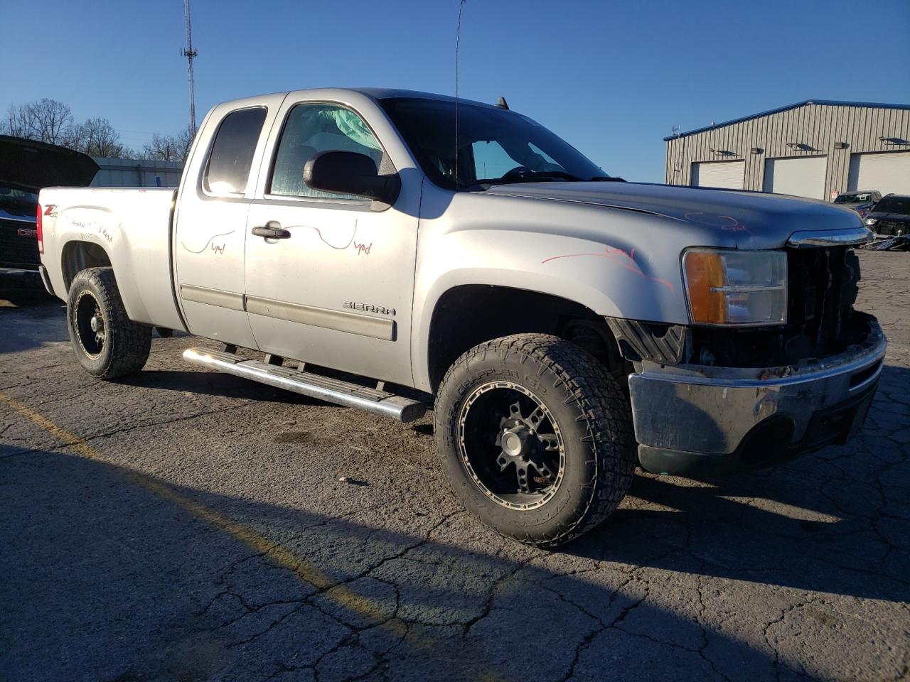 Photo 3 VIN: 1GTR2VE7XCZ148631 - GMC SIERRA 