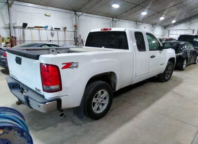 Photo 3 VIN: 1GTR2VE7XDZ288499 - GMC SIERRA 1500 