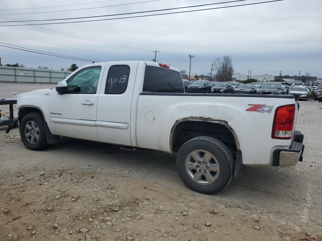 Photo 1 VIN: 1GTR2WE30BZ141396 - GMC SIERRA 