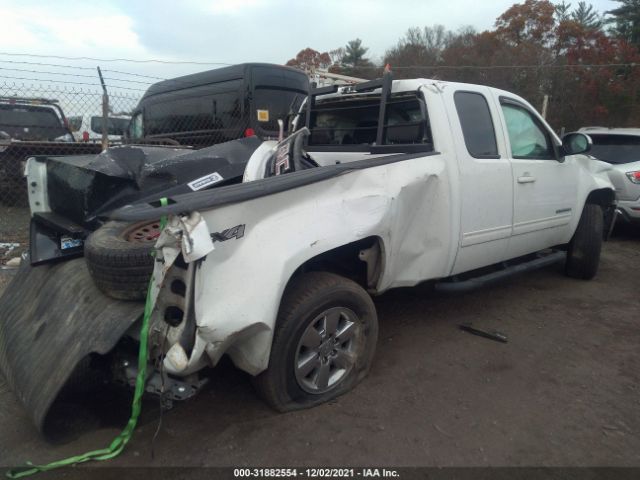 Photo 3 VIN: 1GTR2WE33BZ367111 - GMC SIERRA 1500 