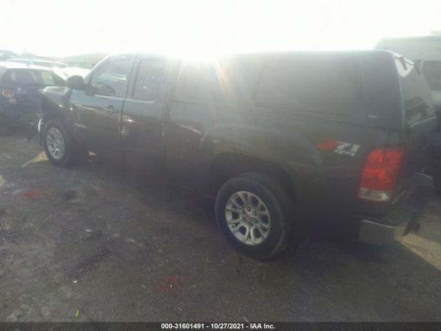 Photo 2 VIN: 1GTR2WE34BZ252808 - GMC SIERRA 1500 