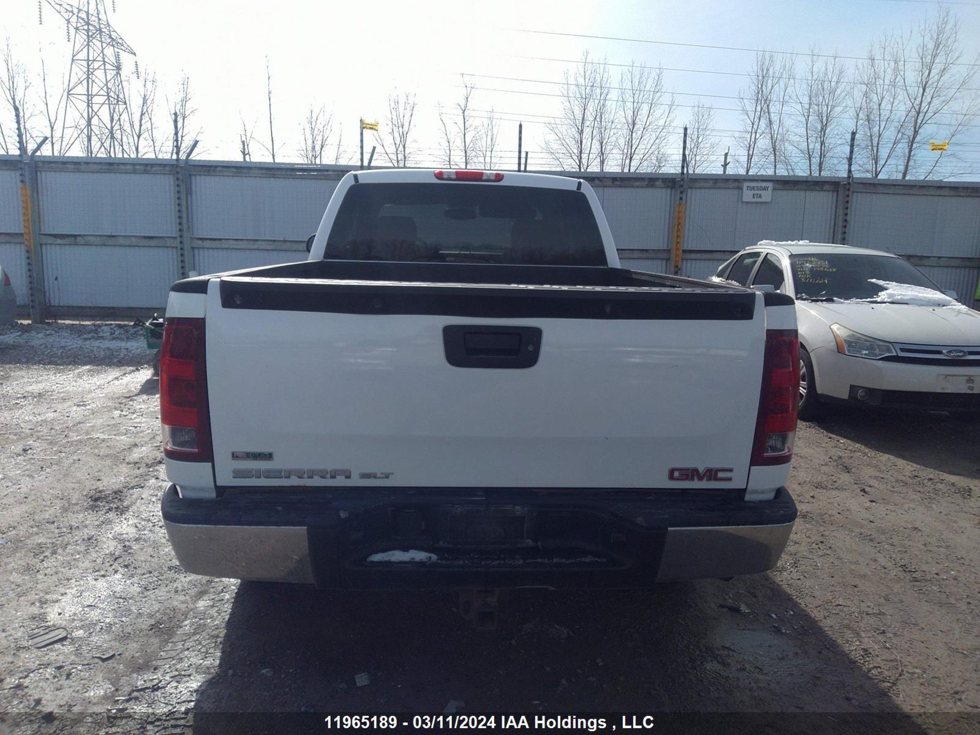 Photo 15 VIN: 1GTR2WE35BZ164270 - GMC SIERRA 