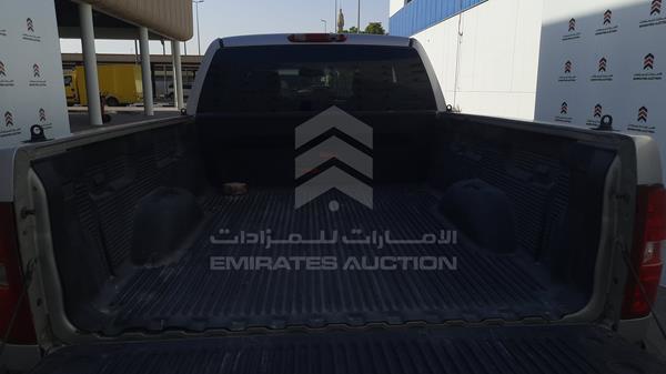 Photo 19 VIN: 1GTR2WE37BZ129570 - GMC SIERRA 