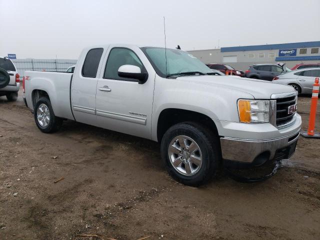 Photo 3 VIN: 1GTR2WE37BZ179594 - GMC SIERRA 