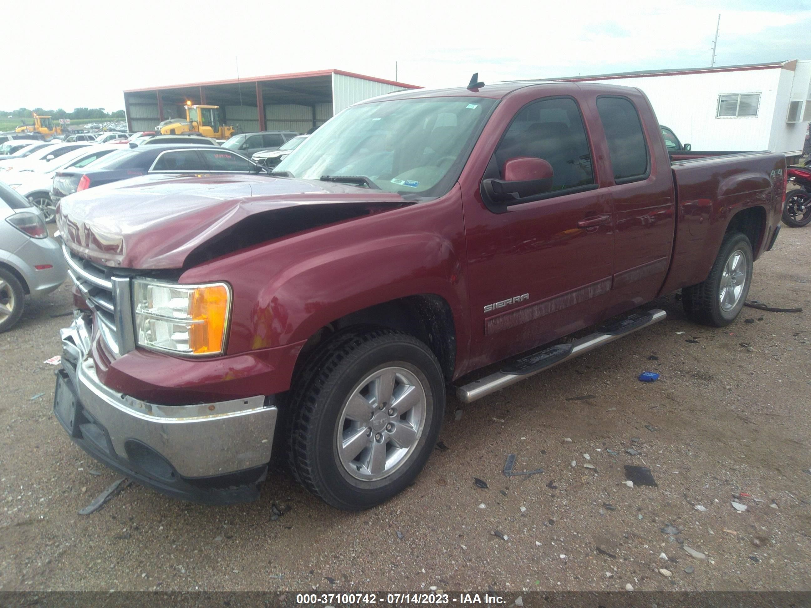 Photo 1 VIN: 1GTR2WE76DZ316174 - GMC SIERRA 