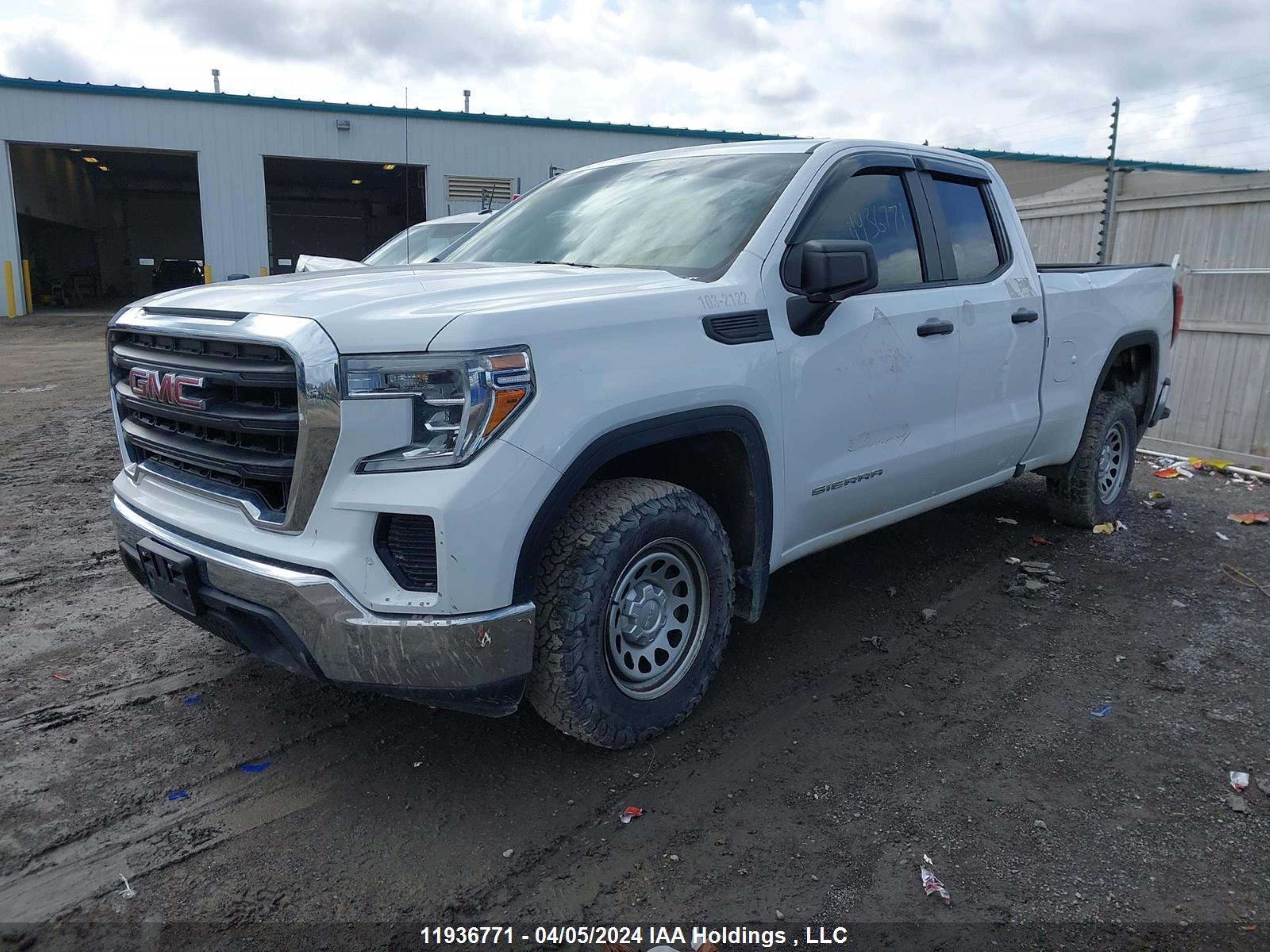 Photo 1 VIN: 1GTR8AEH2MZ255903 - GMC SIERRA 