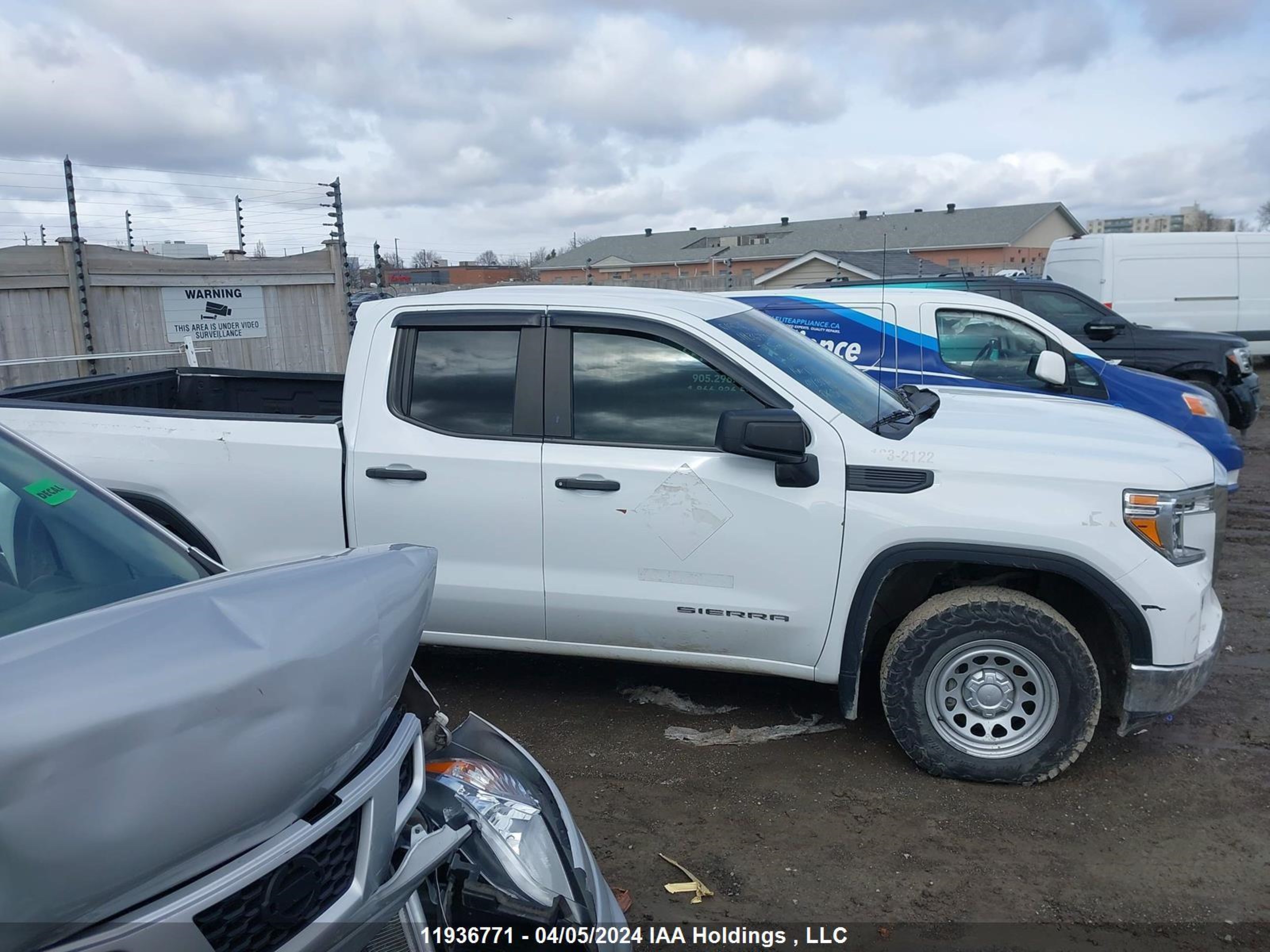 Photo 12 VIN: 1GTR8AEH2MZ255903 - GMC SIERRA 