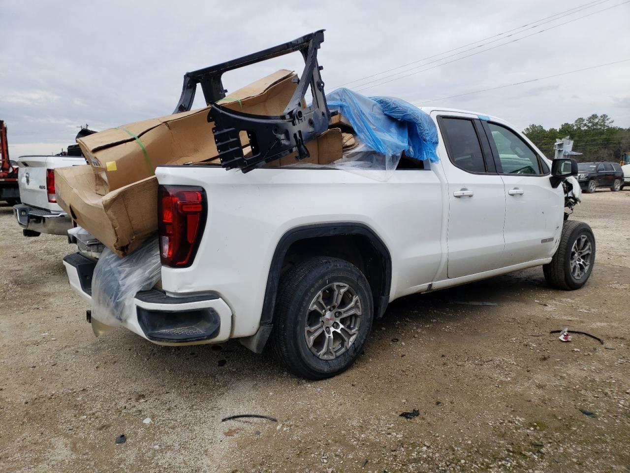 Photo 2 VIN: 1GTR8CED6MZ240989 - GMC SIERRA 