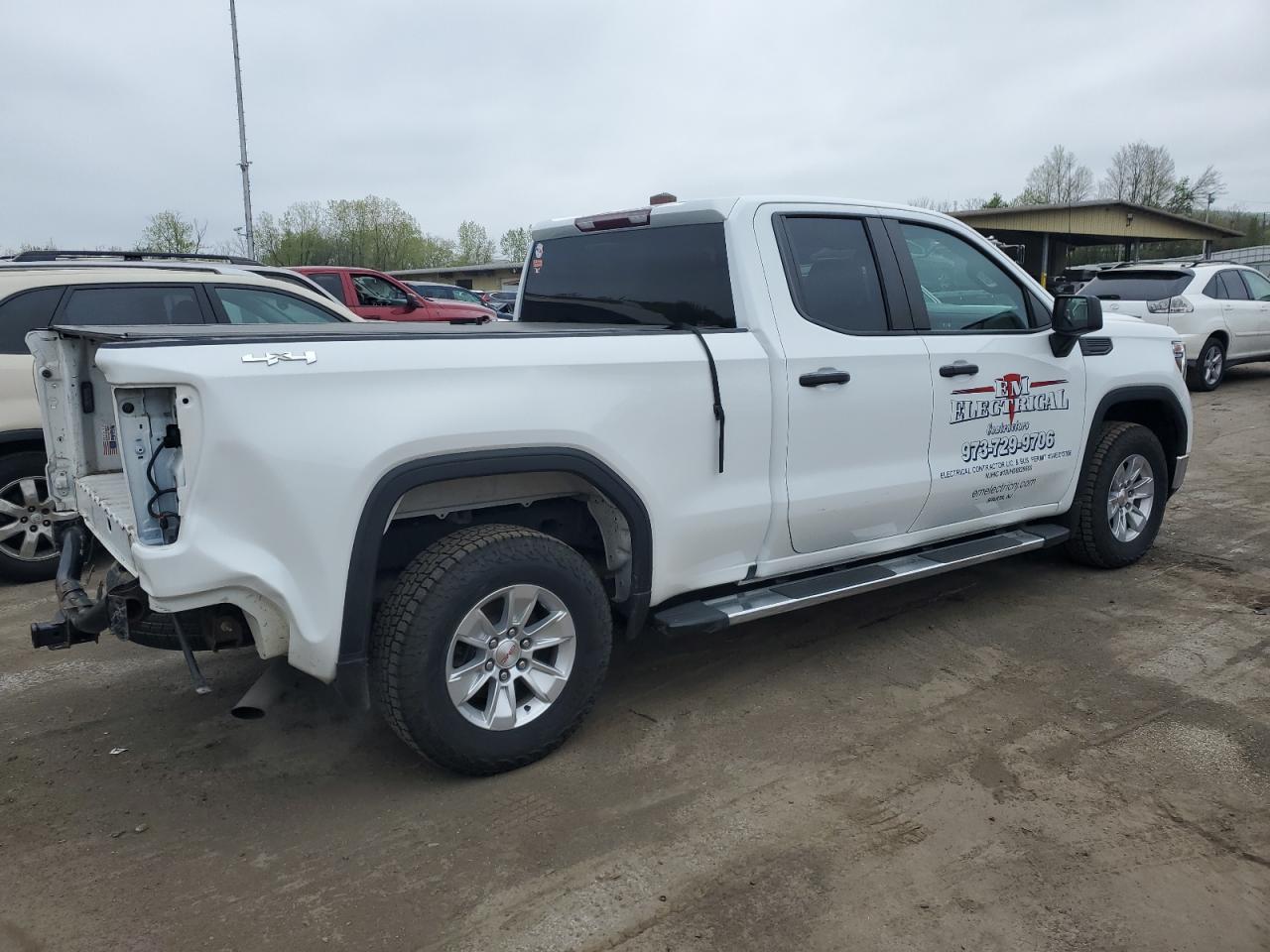 Photo 2 VIN: 1GTR9AEK2MZ323092 - GMC SIERRA 