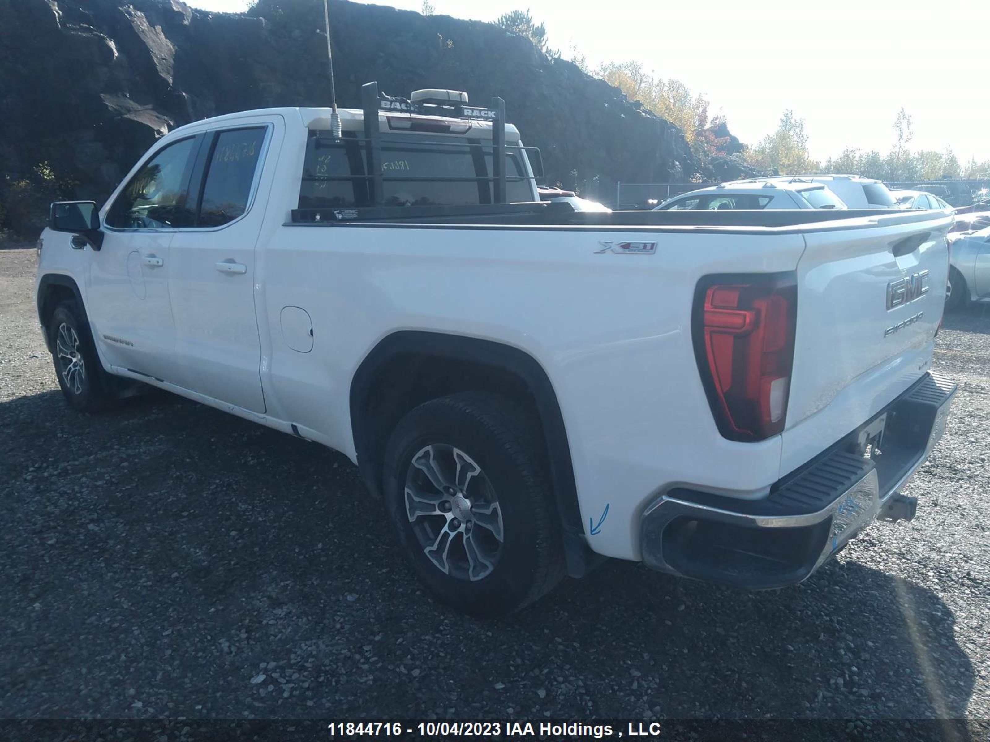 Photo 2 VIN: 1GTR9BED5MZ316869 - GMC SIERRA 