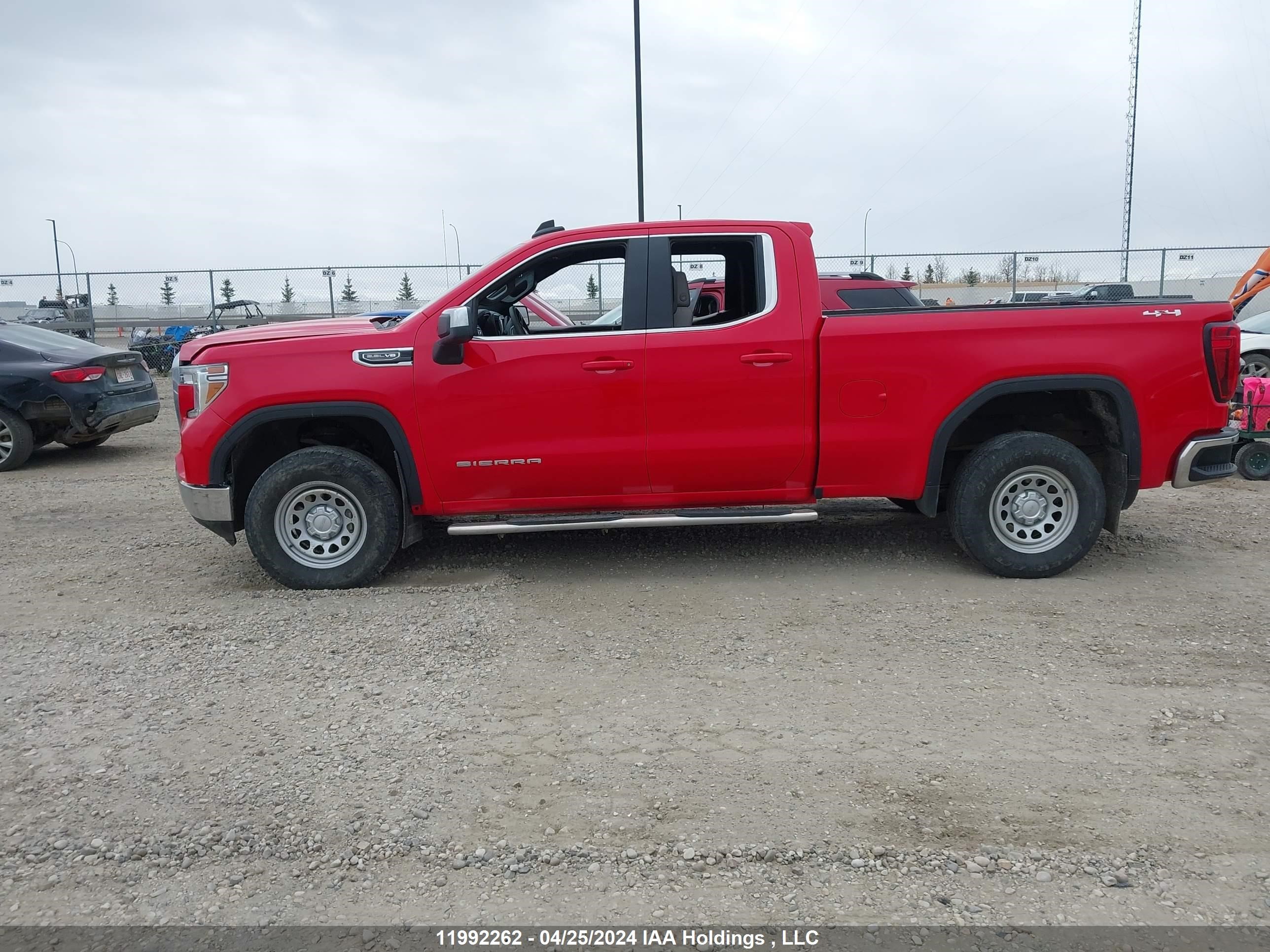 Photo 13 VIN: 1GTR9BED9MZ312047 - GMC SIERRA 