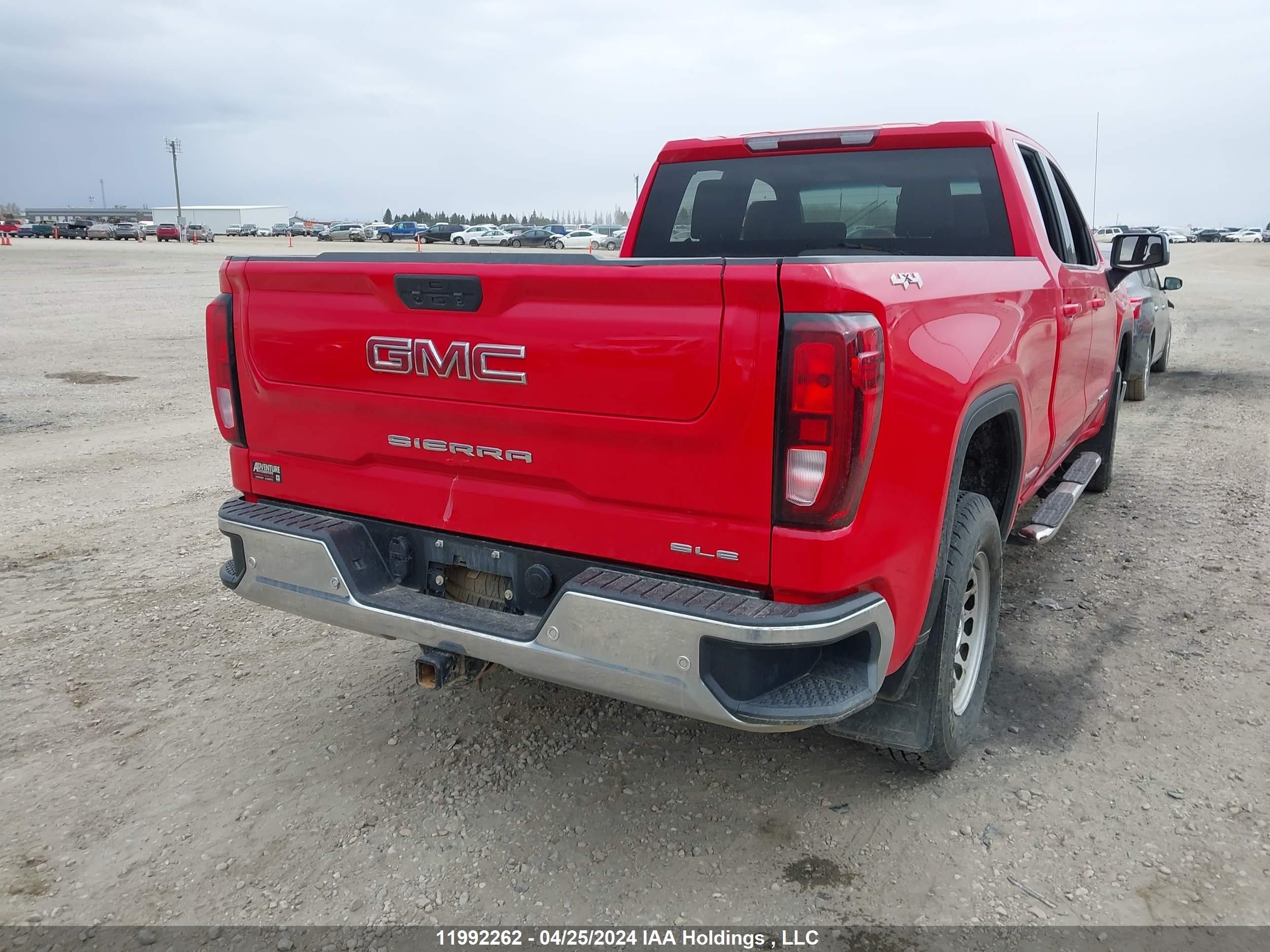 Photo 3 VIN: 1GTR9BED9MZ312047 - GMC SIERRA 