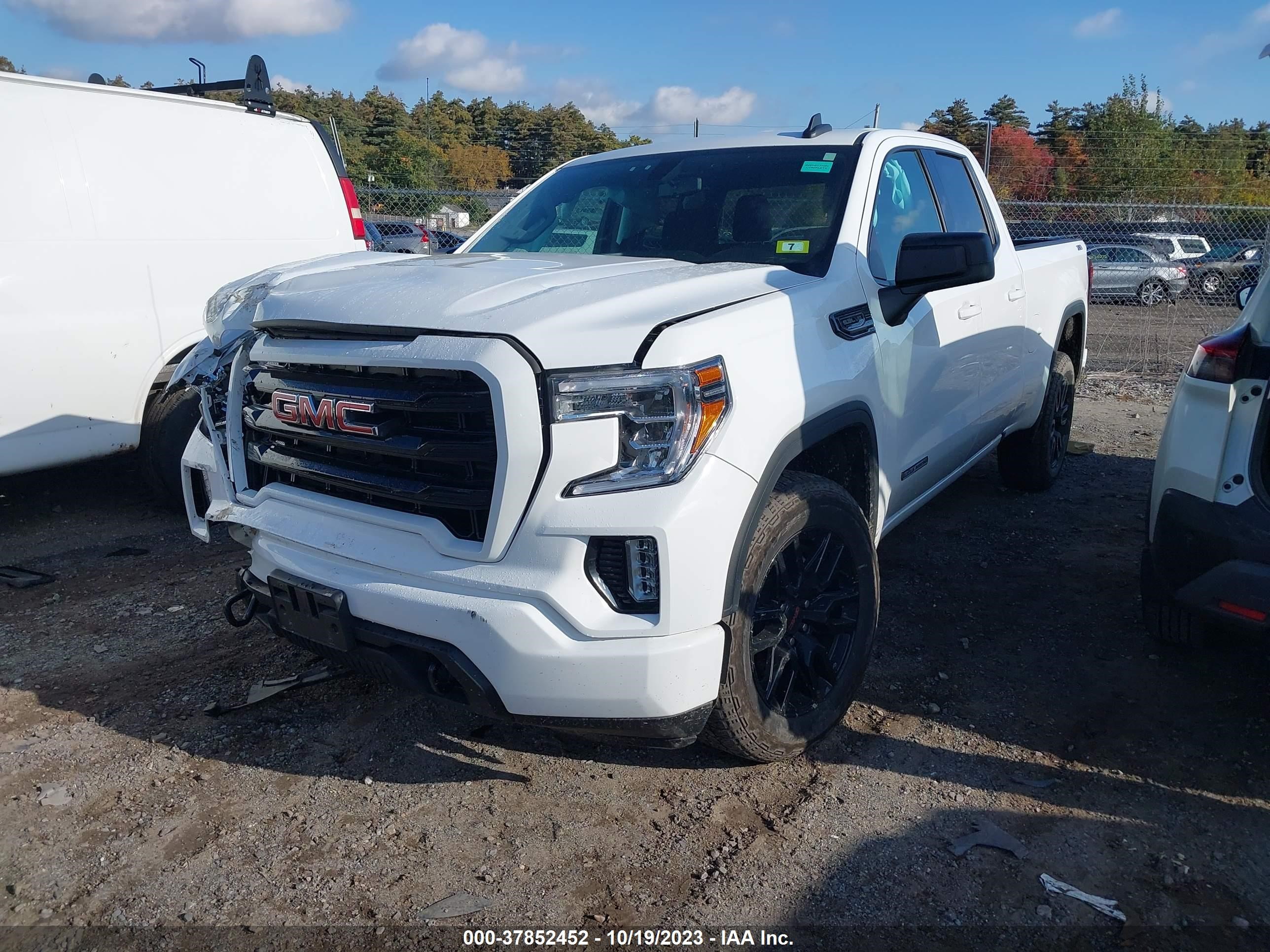 Photo 2 VIN: 1GTR9CED9MZ385361 - GMC SIERRA 