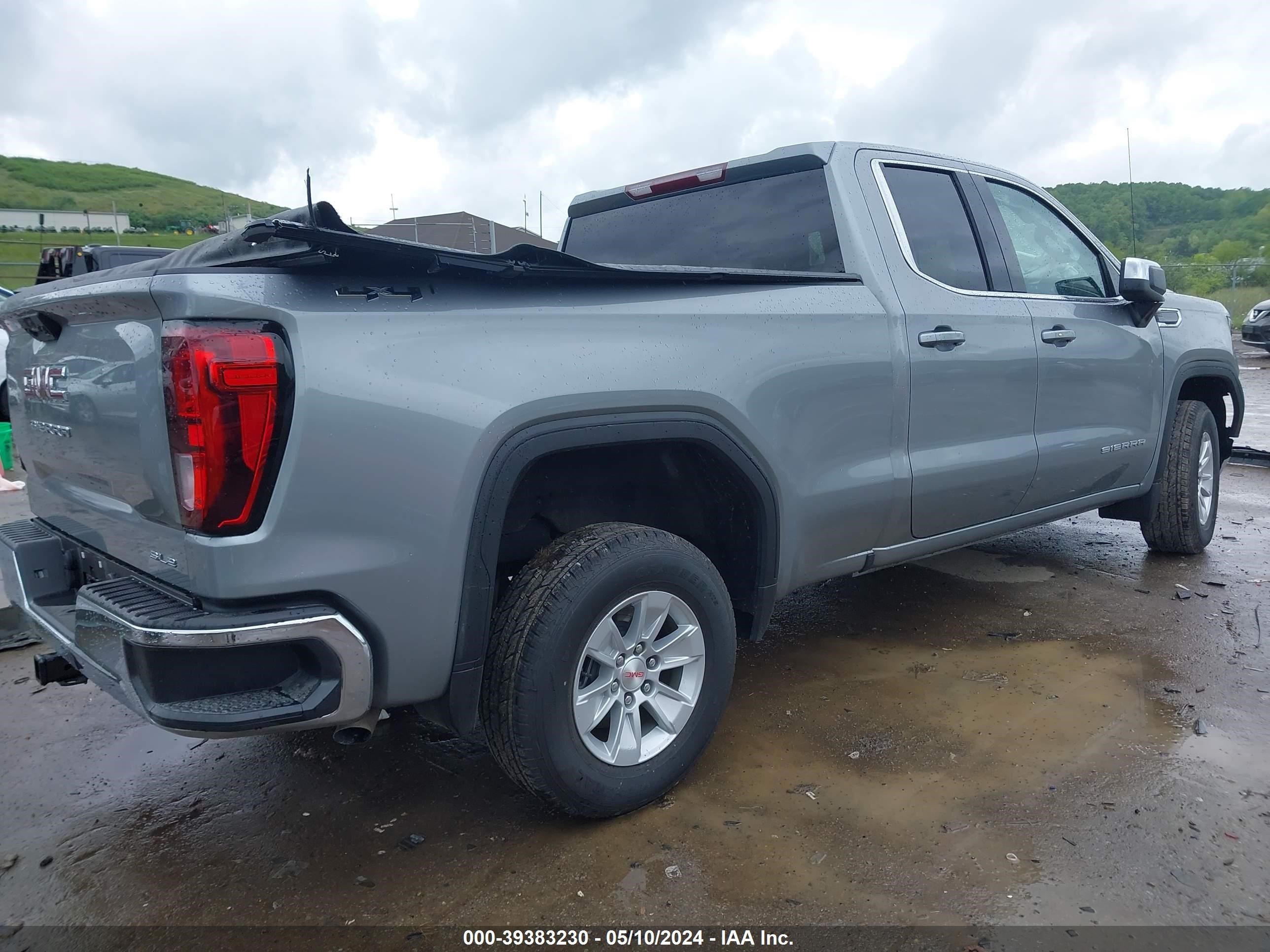 Photo 3 VIN: 1GTRUBEK8RZ299621 - GMC SIERRA 