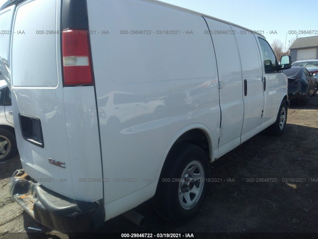 Photo 3 VIN: 1GTS7AF49C1119197 - GMC SAVANA CARGO VAN 