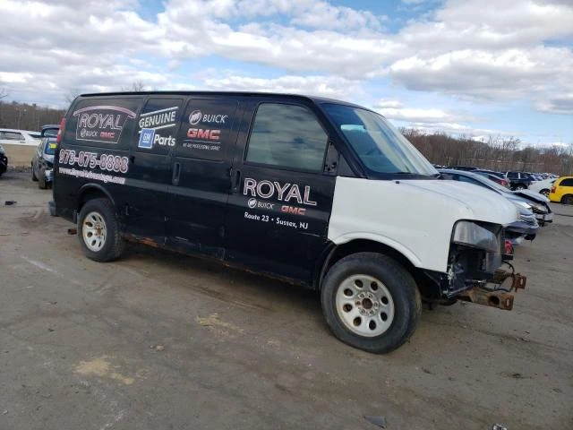 Photo 3 VIN: 1GTS7AFX3C1126088 - GMC SAVANA G15 