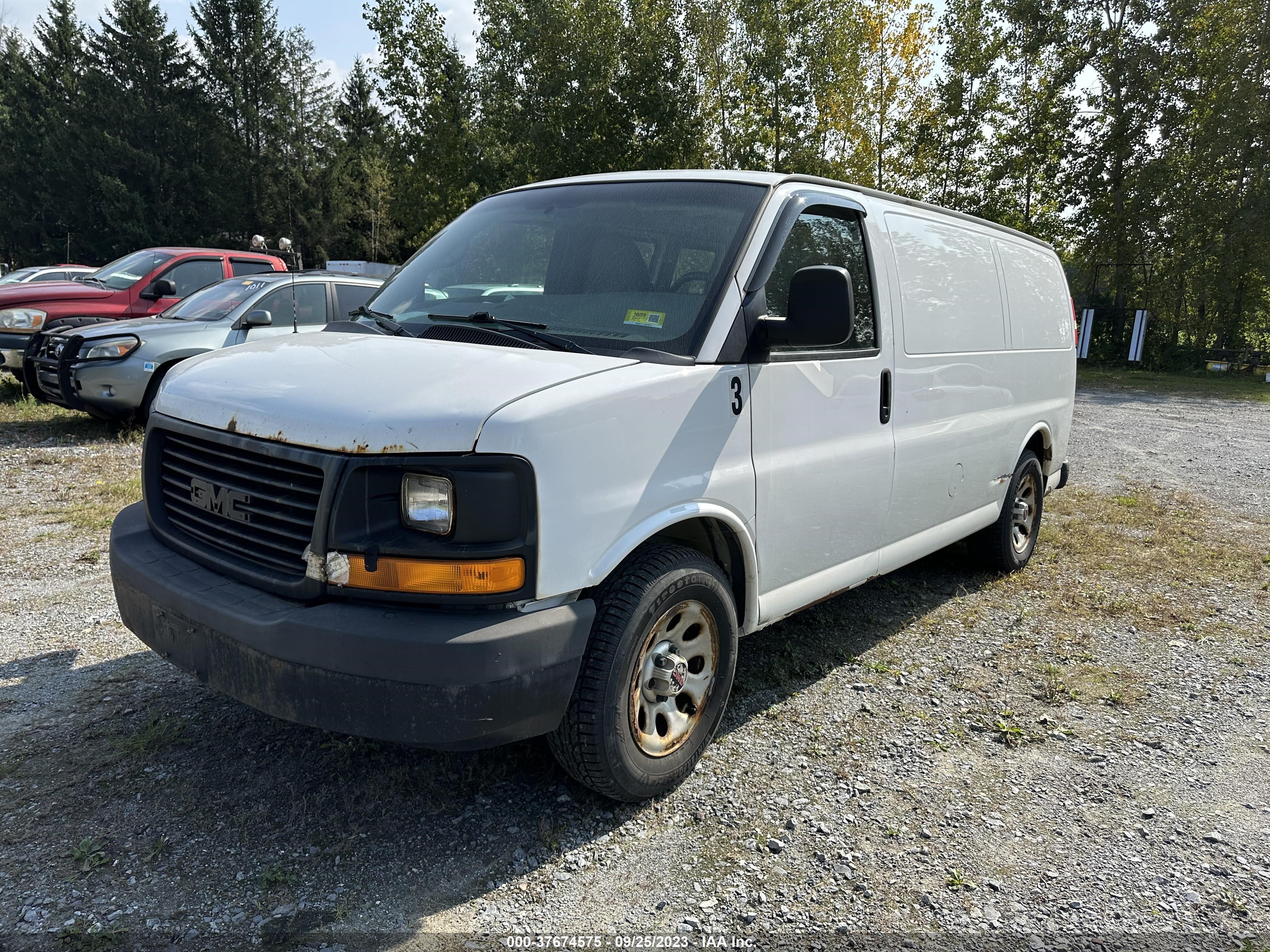 Photo 1 VIN: 1GTS7AFX6E1151280 - GMC SAVANA 