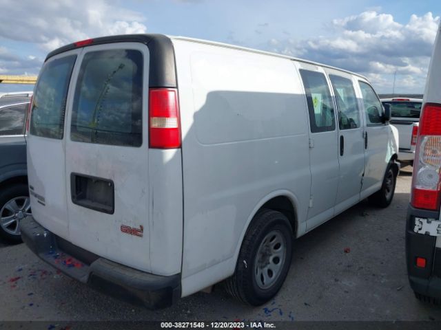 Photo 3 VIN: 1GTS8AF40B1146235 - GMC SAVANA 1500 