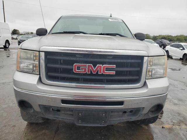 Photo 4 VIN: 1GTSCUEA4AZ131888 - GMC SIERRA C15 