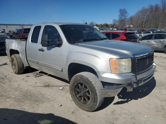 Photo 3 VIN: 1GTSCVE02AZ141705 - GMC SIERRA 