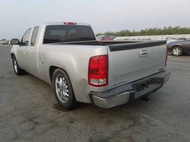 Photo 2 VIN: 1GTSCWE0XAZ233537 - GMC SIERRA C15 