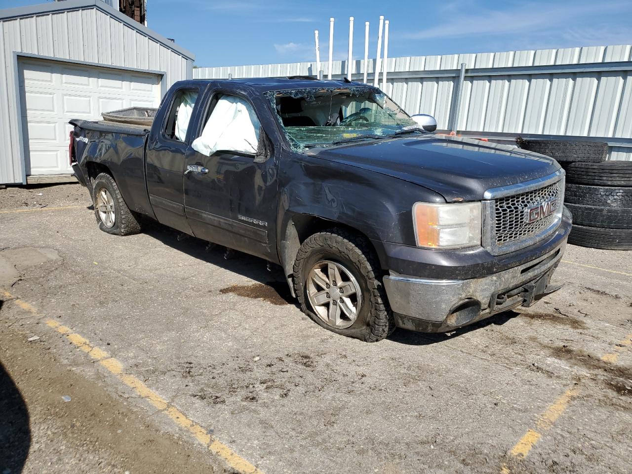 Photo 3 VIN: 1GTSKVE32AZ249447 - GMC SIERRA 