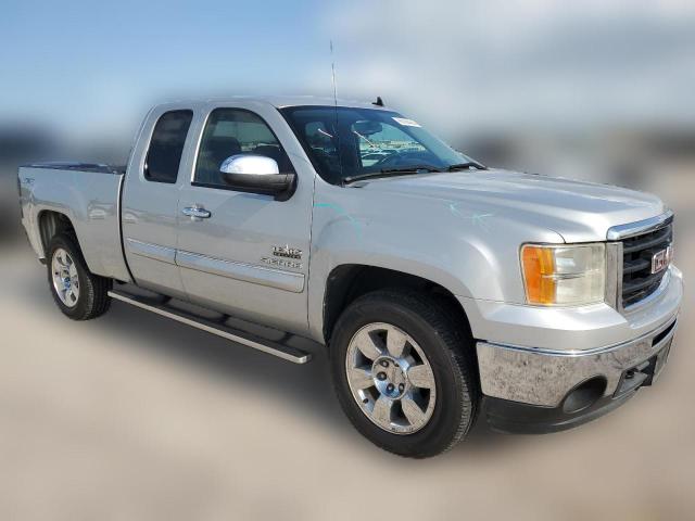 Photo 3 VIN: 1GTSKVE33AZ257055 - GMC SIERRA 