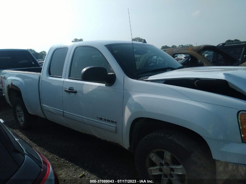 Photo 12 VIN: 1GTSKVE37AZ144189 - GMC SIERRA 