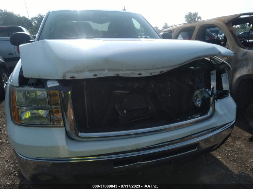 Photo 5 VIN: 1GTSKVE37AZ144189 - GMC SIERRA 