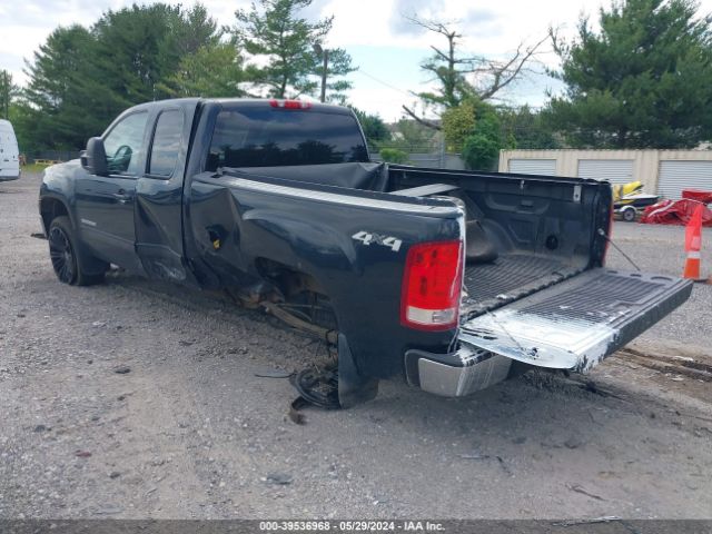 Photo 2 VIN: 1GTSKWE32AZ106035 - GMC SIERRA 