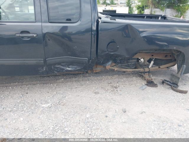 Photo 5 VIN: 1GTSKWE32AZ106035 - GMC SIERRA 