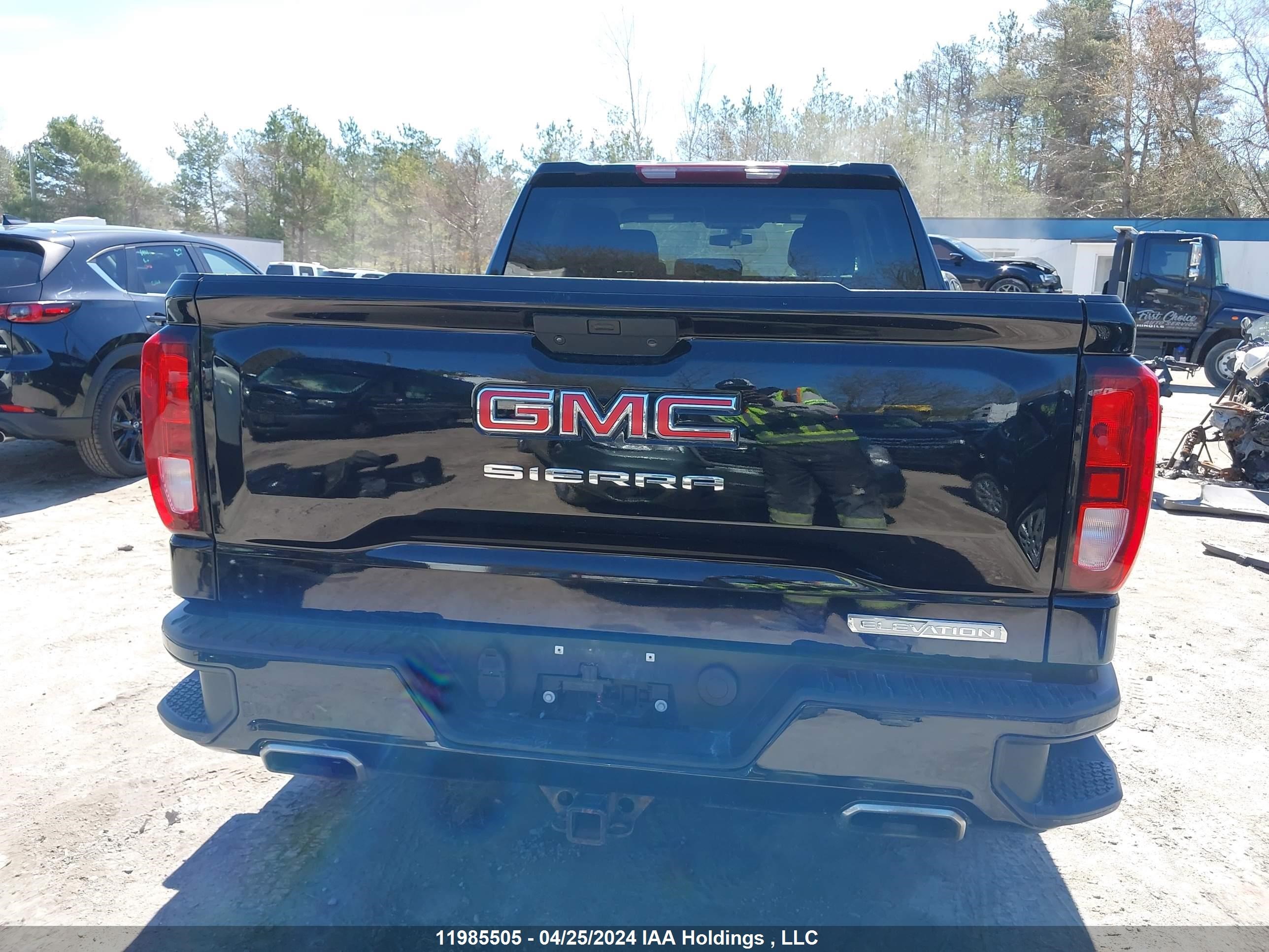 Photo 16 VIN: 1GTU9CED8MZ331544 - GMC SIERRA 